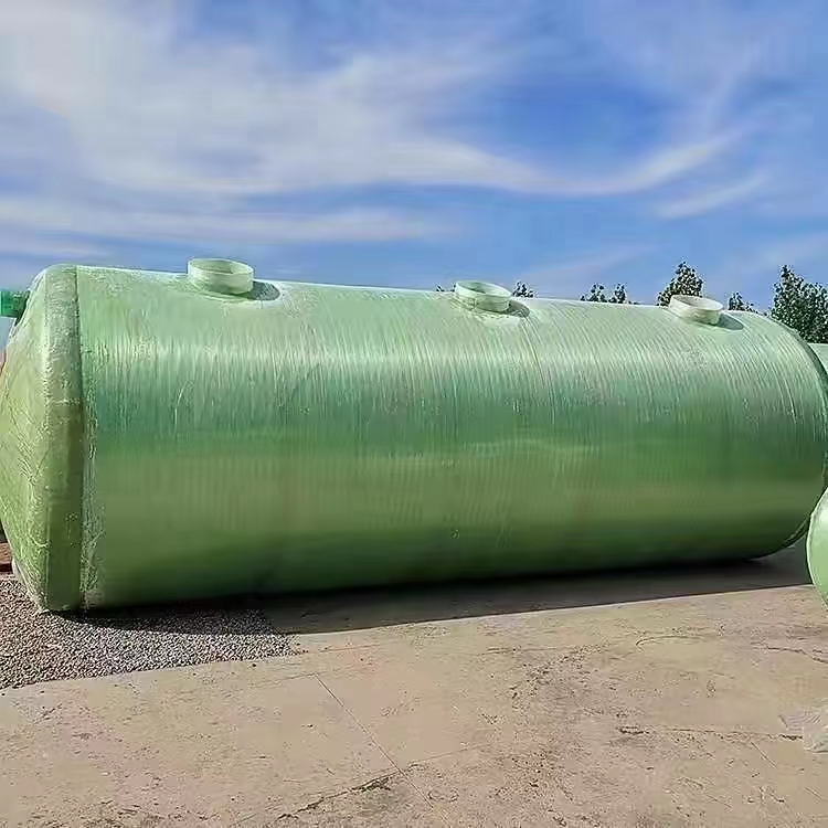 蓄水池、水箱